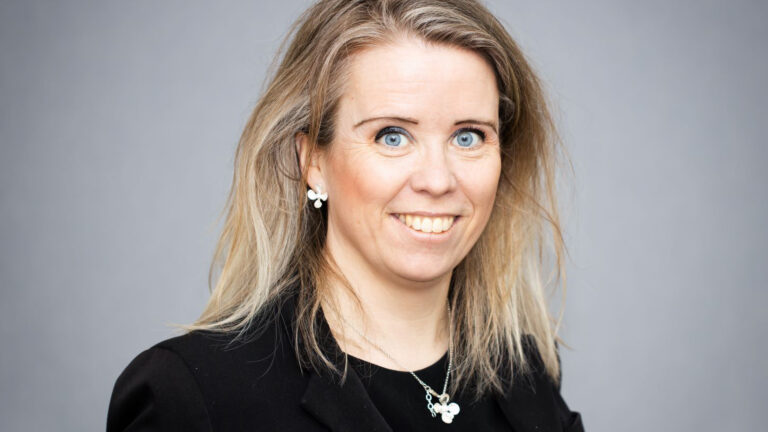 Christina Öberg